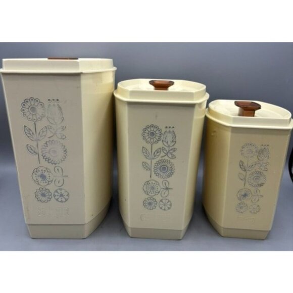 Vintage 1970s Lustroware 3 Pc Canister Set Plastic Floral Beige Nesting - Picture 1 of 11